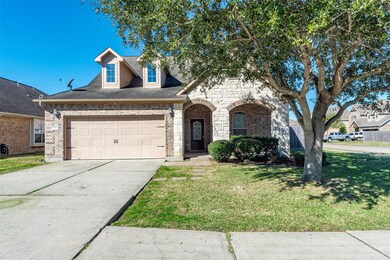 1031 Luke Dr, Alvin, TX 77511 - photo 4
