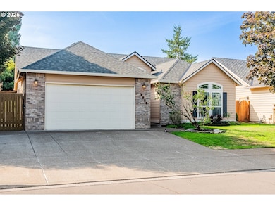 1348 NE Zachary St, Hillsboro, OR 97124 - photo 3