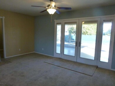 AZ room - level & ducted