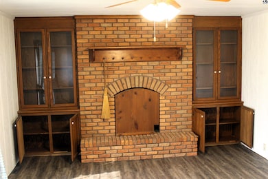 2120 Strassburg, Marion, KS 66861 - photo 4