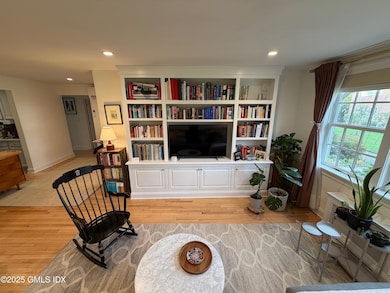 141 Putnam Park unit 141, Greenwich, CT 06830 - photo 5