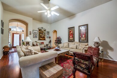 7911 Chateau Point Ln, Houston, TX 77041 - photo 5