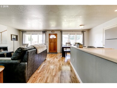 Living Room/Dining Room