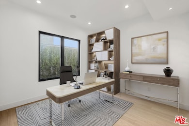 5280 Sanchez Dr, Los Angeles, CA 90008 - photo 3