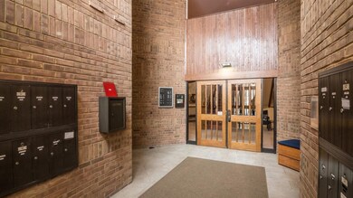 Nature Cove unit 308, Ann Arbor, MI 48104 - photo 4