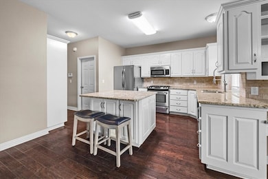 8954 Pikes Peak Rd, Rogers, AR 72756 - photo 6