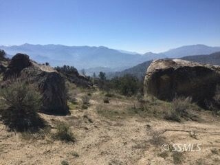 Huge Boulders