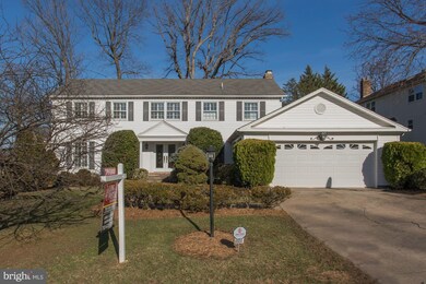 8904 Autumn Leaf Ct, Fairfax, VA 22031 - photo 2