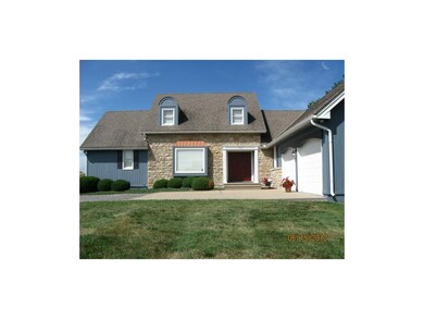 CUSTOM BUILD HOME WITH 3 BEDROOMS ON FIRST FLOOR