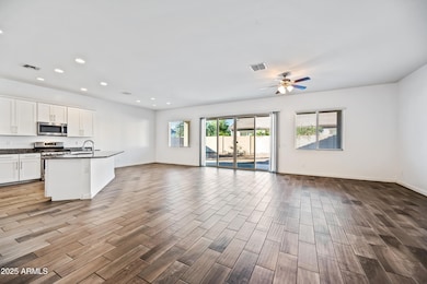 19250 E Carriage Way, Queen Creek, AZ 85142 - photo 4