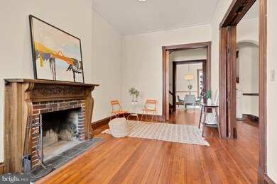 2133 Bolton St, Baltimore, MD 21217 - photo 5