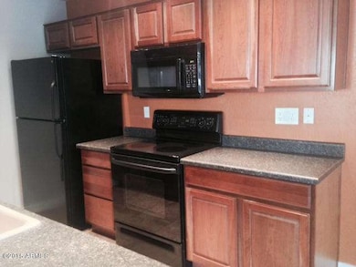 Kitchen 2 (2)