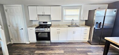23 Pitman St, Fall River, MA 02723 - photo 7