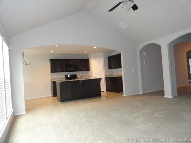 3433 E Quebec St, Broken Arrow, OK 74014 - photo 5