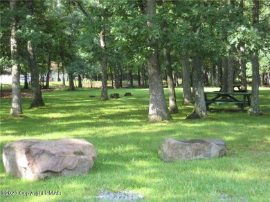 182 Claremont Dr, Albrightsville, PA 18210 - photo 2