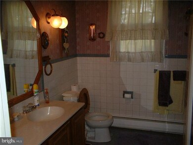 46 Clayton Park Dr, Glen Mills, PA 19342 - photo 7