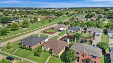 2705 Kernville Dr, Wylie, TX 75098 - photo 2