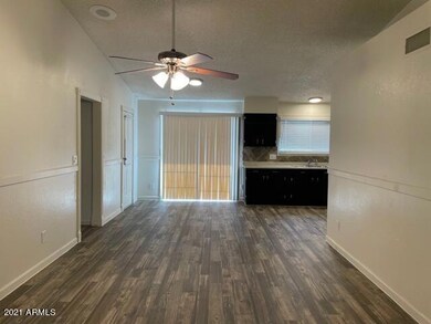 1409 S 66th Ln unit 4, Phoenix, AZ 85043 - photo 7