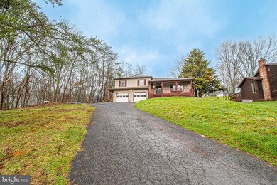 1202 Lakeview Dr, Cross Junction, VA 22625 - photo 6