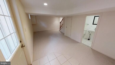 2132 Farrington Ave, Alexandria, VA 22303 - photo 7