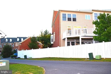 23911 Trading Post Dr, Clarksburg, MD 20871 - photo 3