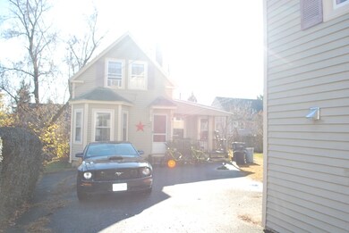 36 Willie St, Haverhill, MA 01832 - photo 4