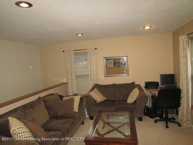 225 Dunlap St, Lansing, MI 48910 - photo 6