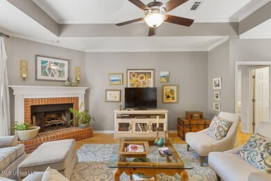 518 Spring Hill final-4