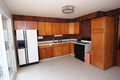 19051 Anthony Ave, Country Club Hills, IL 60478 - photo 5