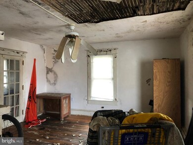 208 Elizabeth St, Salisbury, MD 21801 - photo 3