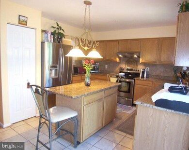 9808 Sherwood Farm Rd, Owings Mills, MD 21117 - photo 2