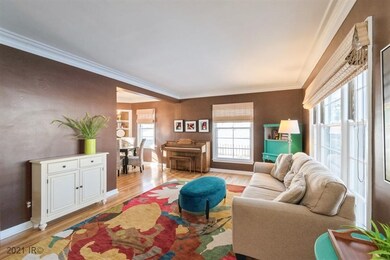 6110 Pleasant Dr, Des Moines, IA 50312 - photo 4