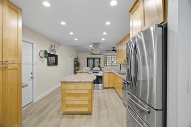 11521 NW 23rd St, Plantation, FL 33323 - photo 6