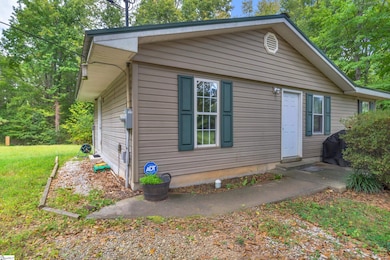 1389 Earls Bridge Rd, Easley, SC 29640 - photo 3