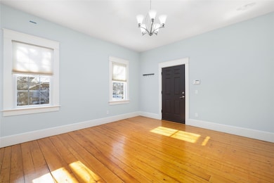 76 Pitman St unit 1, Providence, RI 02906 - photo 4