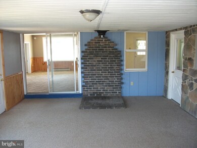 3035 Warm Spring Rd, Chambersburg, PA 17202 - photo 5