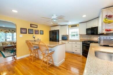 357 Webster St, Needham Heights, MA 02494 - photo 5