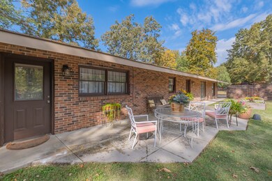1004 Lincoln St, Manchester, TN 37355 - photo 6