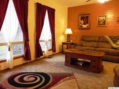 2066 Kinglet Way NE, Keizer, OR 97303 - photo 5