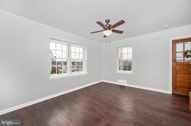 328 S Jefferson St, Frederick, MD 21701 - photo 6