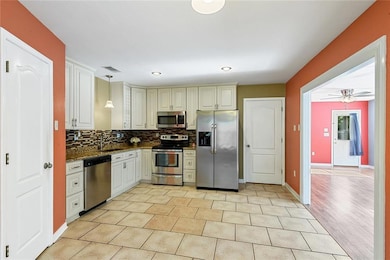 39107 Patricia St, Pearl River, LA 70452 - photo 4