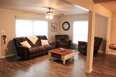 510 N Merrimac St, Weatherford, TX 76086 - photo 2