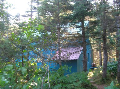 L9 Kittiwake Ct, Whittier, AK 99693 - photo 3