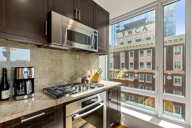 The Clarendon unit 15J, Boston, MA 02116 - photo 2