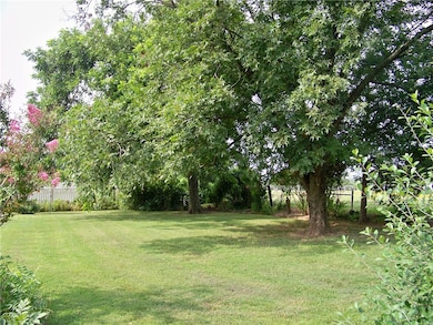 1209 N 8th St, van Buren, AR 72956 - photo 7