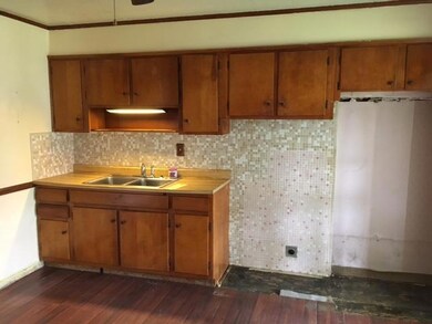 99 S Weyant Ave, Columbus, OH 43213 - photo 2