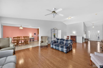 912 Waterford Villas Ct unit 57, Lake Saint Louis, MO 63367 - photo 4