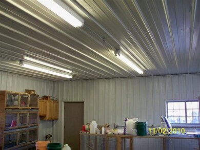 3552 Old Stone Rd, Stoughton, WI 53589 - photo 5