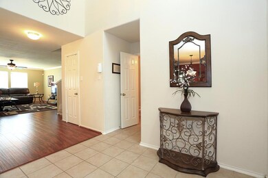 4205 Summer Ln, Pearland, TX 77584 - photo 4