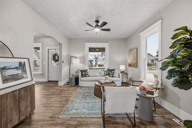 411 8th Ave SW, Cedar Rapids, IA 52404 - photo 4